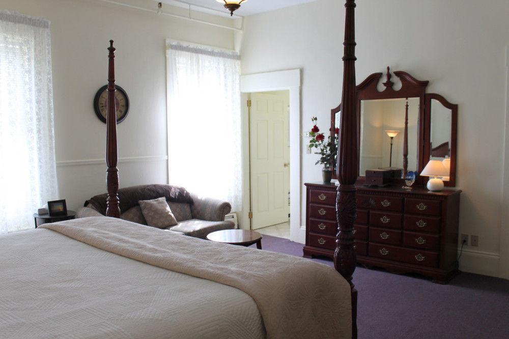 Kennedy Inn St. Andrews By The Sea Exterior foto