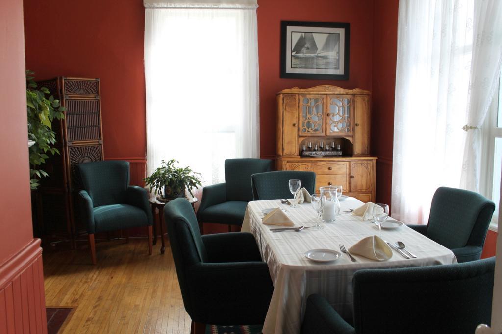 Kennedy Inn St. Andrews By The Sea Exterior foto